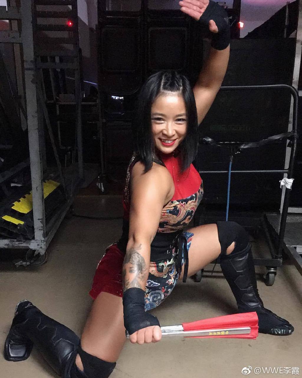 WWE中国女子第一人李霞(赵霞)资料 WWE是不是有剧本在演戏
