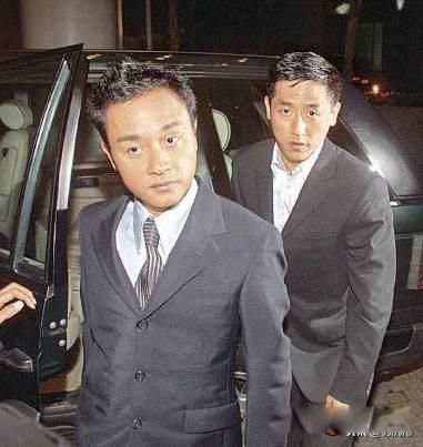 张国荣喜欢的男人是谁 唐鹤德和张国荣是什么关系