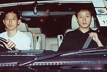 张国荣喜欢的男人是谁 唐鹤德和张国荣是什么关系