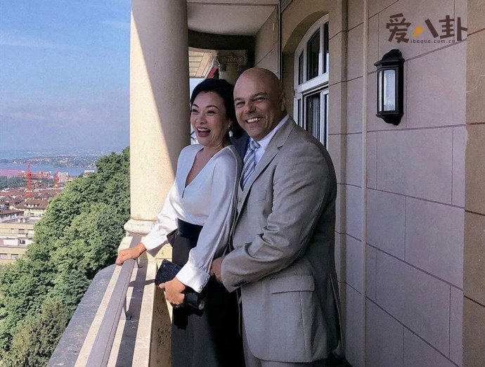 演员史可第一任老公是谁 离婚后嫁外国人