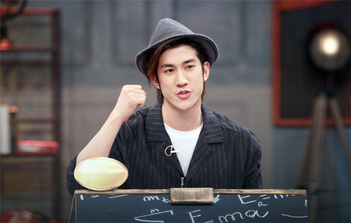 ͢߶ ٷʾ173cm