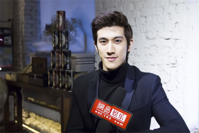 ͢߶ ٷʾ173cm