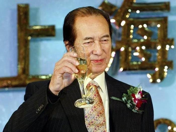 陈百强与何超琼的恋情故事 俩人发生过关系吗