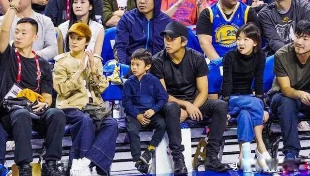 孙俪邓超婚变怎么回事 没有离婚出轨江一燕分居是假的
