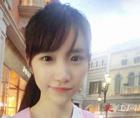 优衣库女主角余艺视频截图怎么回事 两个人根本就不是男友朋友