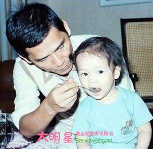 侯佩岑的父亲侯世宏简介 侯佩岑是侯世宏的私生女