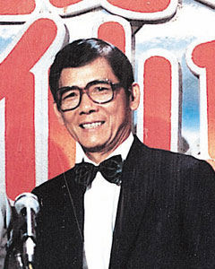 侯佩岑的父亲侯世宏简介 侯佩岑是侯世宏的私生女