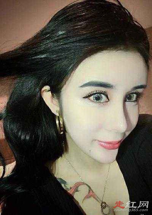 蛇精女孩李蒽熙的资料简介 她为什么被抓获刑了吗