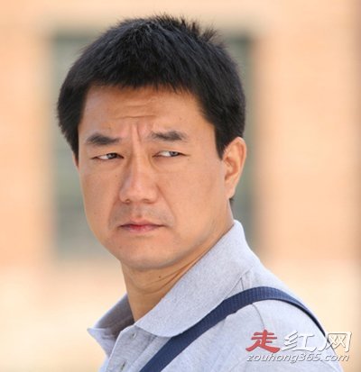 董勇现任老婆叫什么 第二次婚姻新娘是郑佳艳