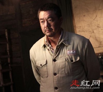 董勇现任老婆叫什么 第二次婚姻新娘是郑佳艳