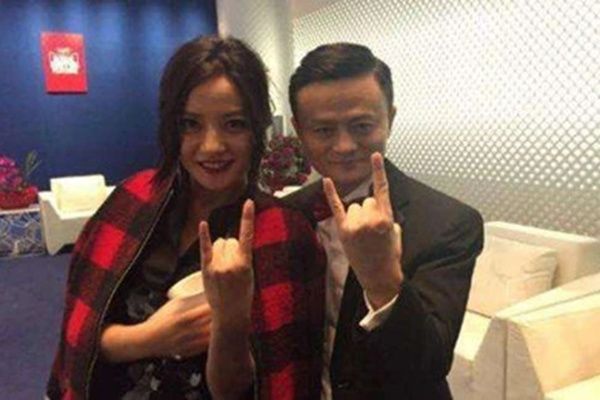 赵薇为什么被全网封主要原因 事件真相说明了什么