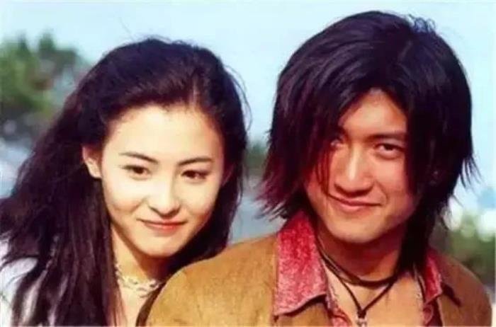 周星驰和张柏芝结婚是不是真的 张柏芝的三胎不是周星驰的