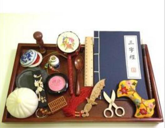 小孩抓周忌讳什么一般准备几样东西 宝宝抓周真的灵验吗
