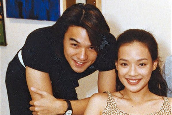 冯德伦舒淇什么时候结婚的 两个人是因戏结缘