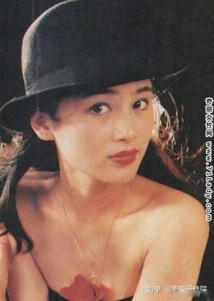 女生怎样判断自己的颜值 长相类型有哪几种评分标准