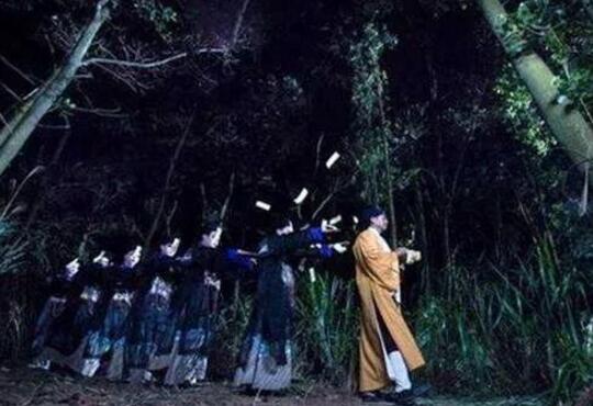 湘西赶尸是巫术的一种 与蛊毒、落花洞女并称“湘西三邪”