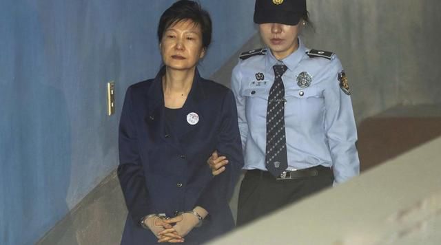韩国总统为什么是高危职业 看看韩国历届总统的下场