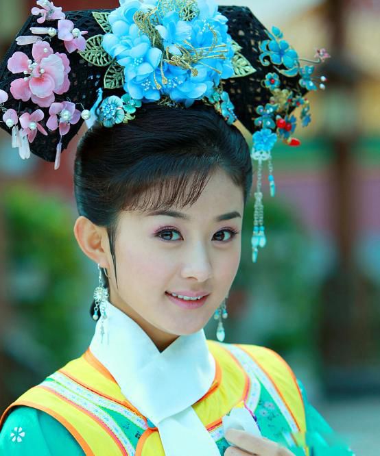 赵丽颖根本不是农村出身 父母是做什么的