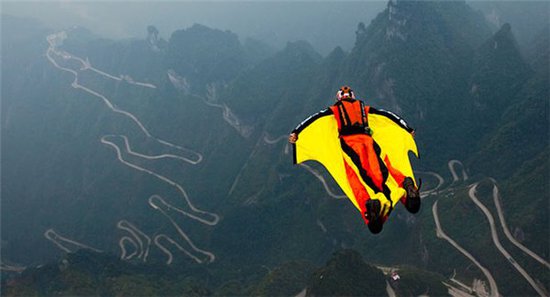 翼装飞行死亡率高吗 翼装飞行一般人能玩吗