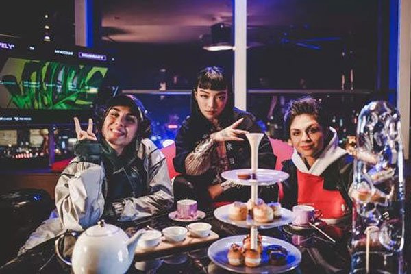 vava毛衍七私生活很烂 她疯起来谁都不在乎