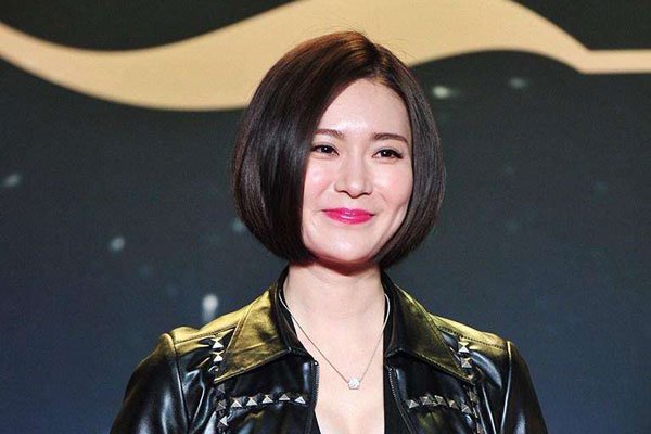 王晶的御用女郎胡然个人资料 影片都是王晶导演的作品