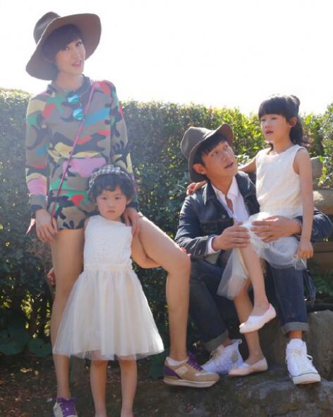 陆毅一共生了几个娃 有两个女儿