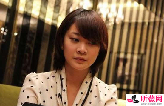 李鸿其的女朋友是不是姜珮瑶 李鸿其姜珮瑶恋情