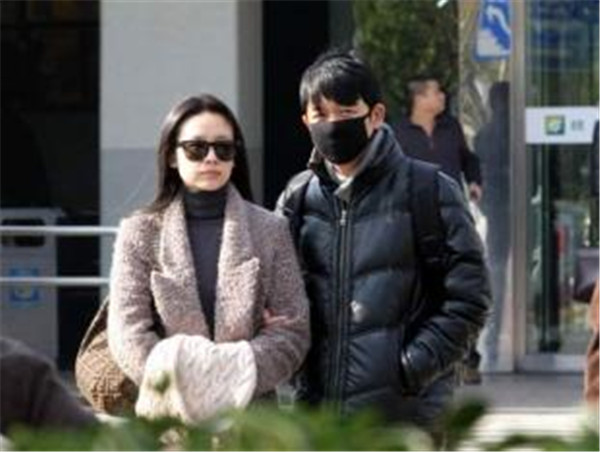 潘粤明车祸导致性无能真的吗 潘粤明车祸事件是怎么回事真相照片