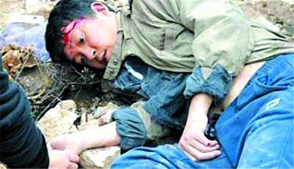 潘粤明车祸导致性无能真的吗 潘粤明车祸事件是怎么回事真相照片