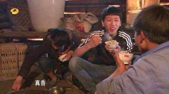 王境泽为什么不吃饭 王境泽把那碗饭给我是什么梗